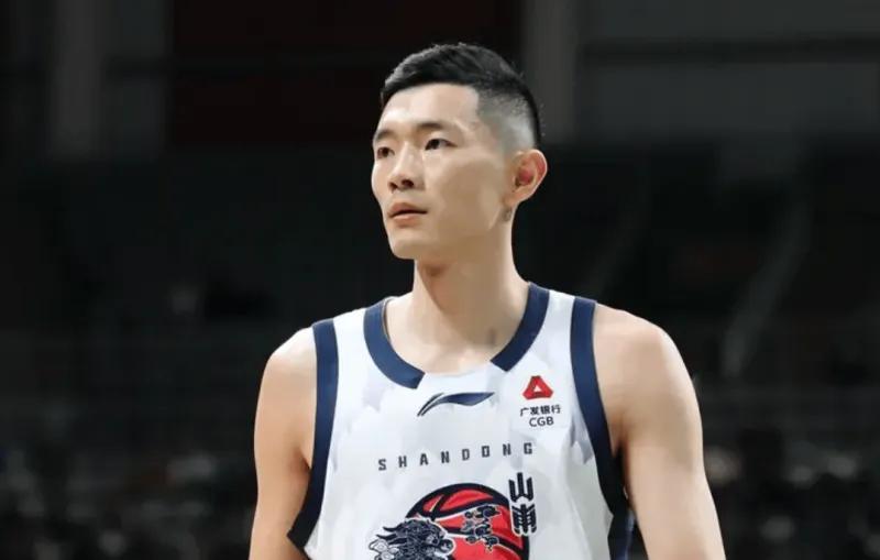 九游平台-山东崩了N年的三分终于有救了！王证搭配陈林坚，空间+威慑力拉满